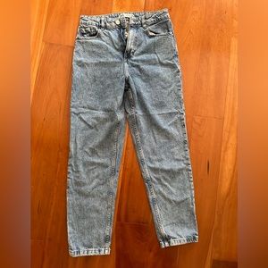 Zara Mom Jeans - Size 4 (26)